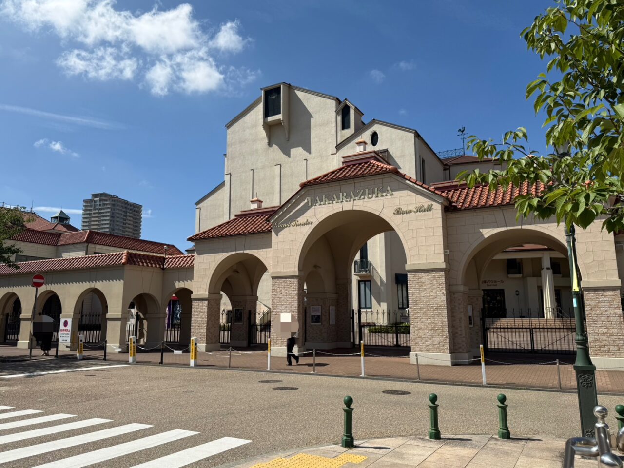 宝塚大劇場