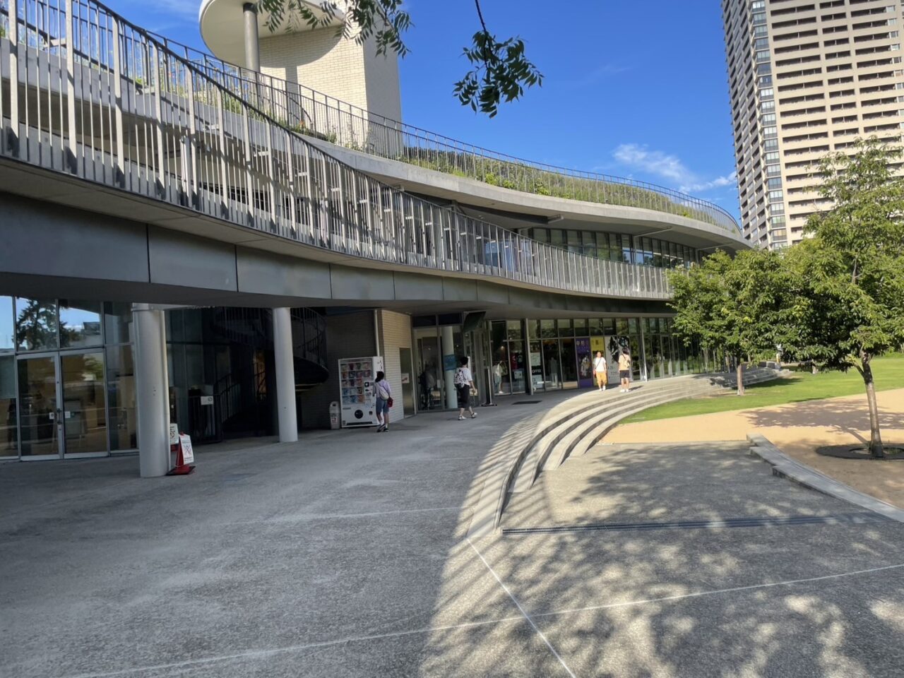 宝塚市立文化芸術センター