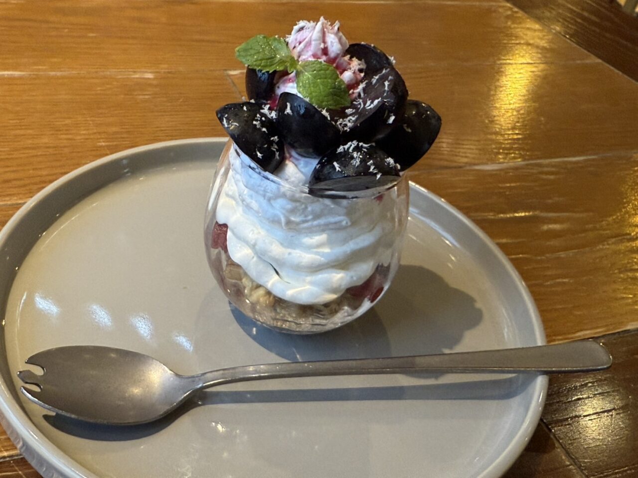 ナガノパープルのフロマージュパルフェ