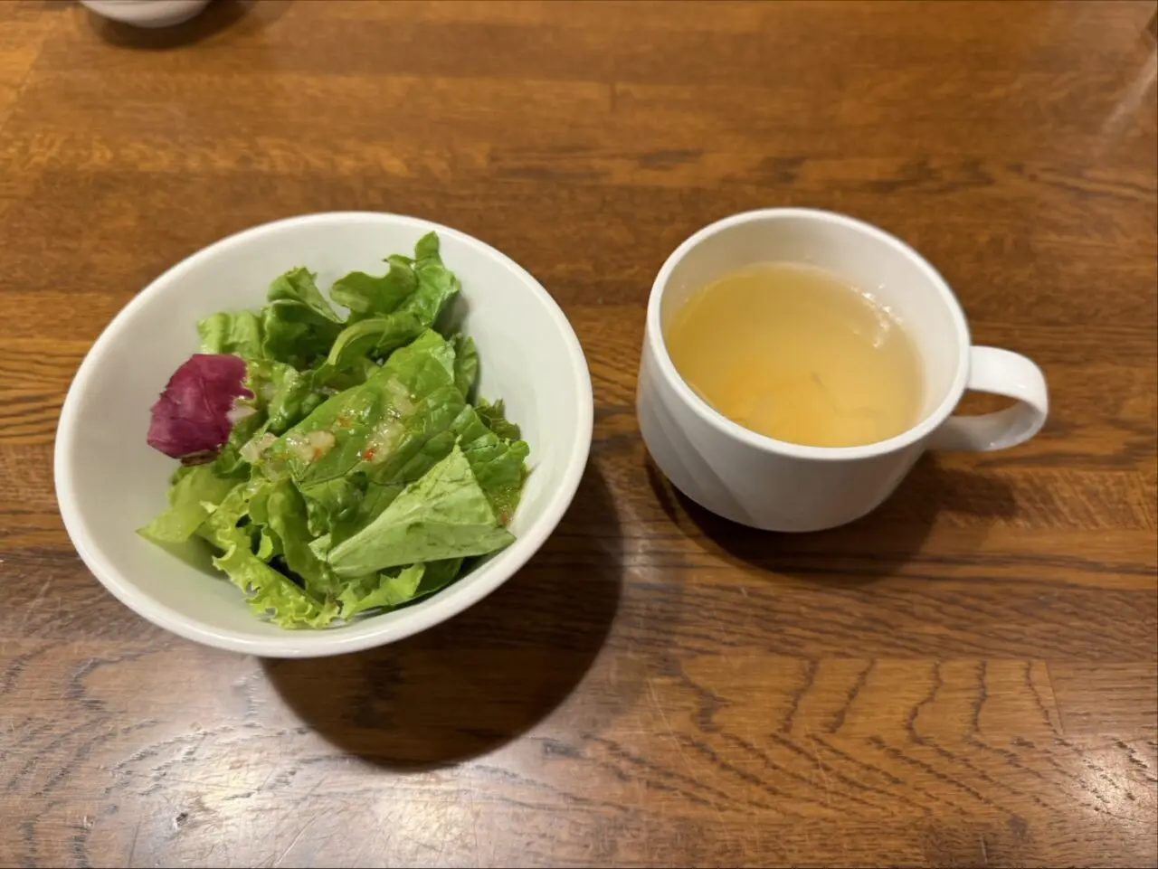 リコメンドセットのサラダとスープ