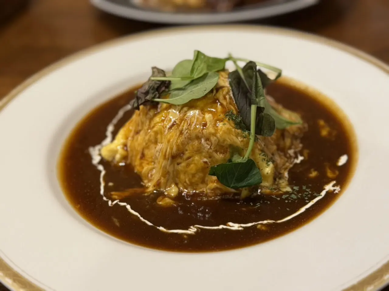 デミグラスソースのオムライス